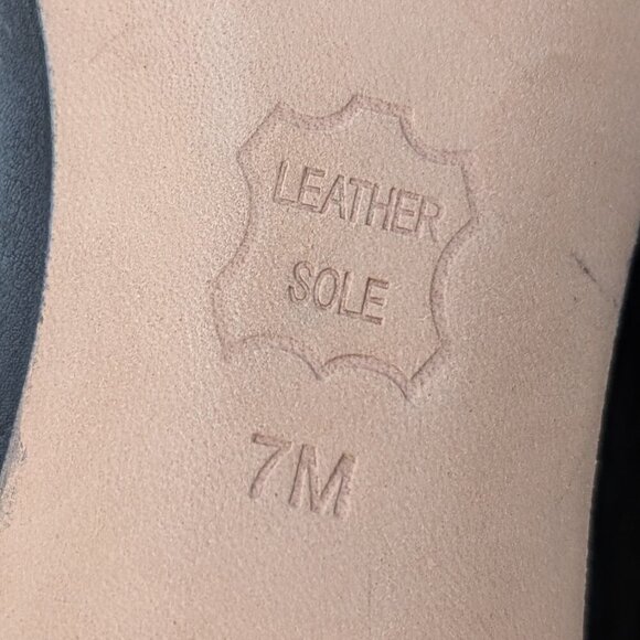 Tory Burch Raleigh Black Pumps with dust bag size 7M - Picture 4 of 7